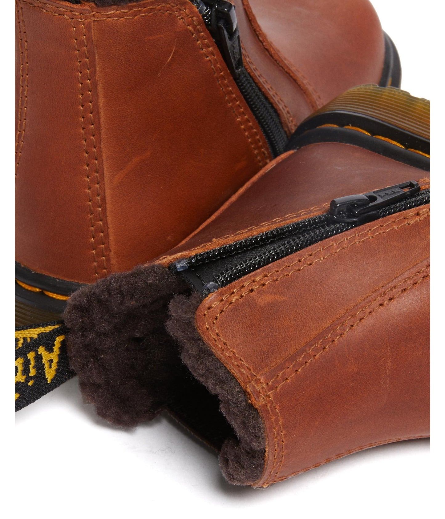 Dr. Martens 2976 Leonore (Toddler) Light Brown 9 UK (US 10 Toddler) M