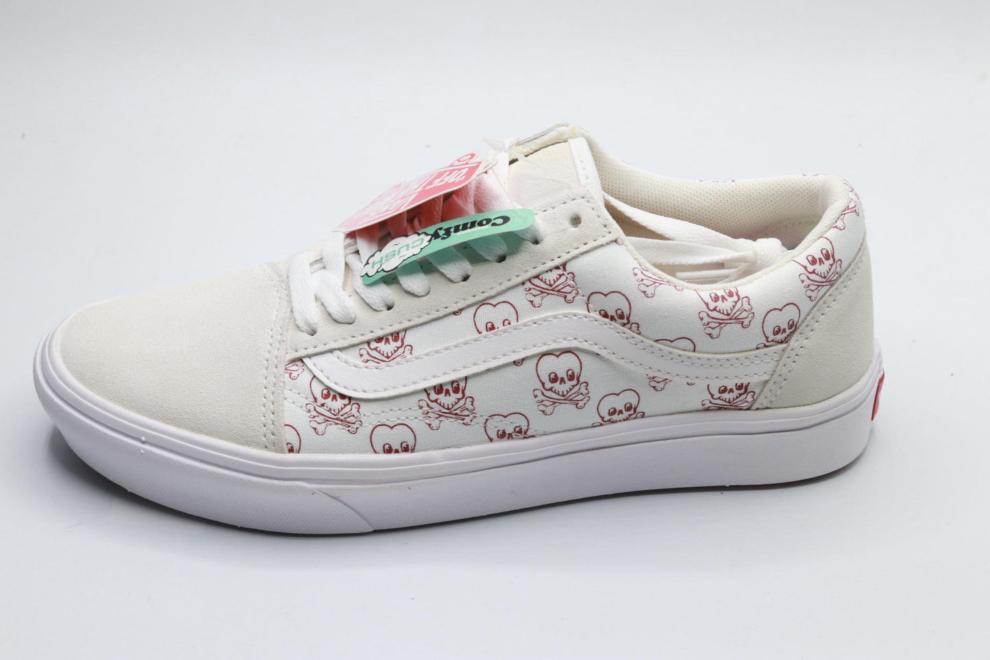 Vans Comfycush Old Skool (Coldhearted) True White/True White Men's 7, Women's 8.5 Medium