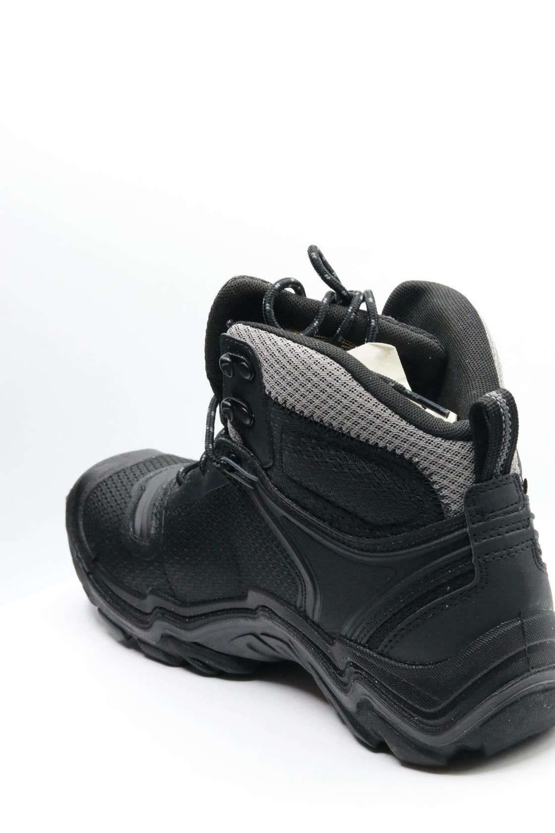 KEEN Men’s Durand Evo Mid Height Waterproof Hiking Boots, Black/Magnet, 9.5 W (Wide) US