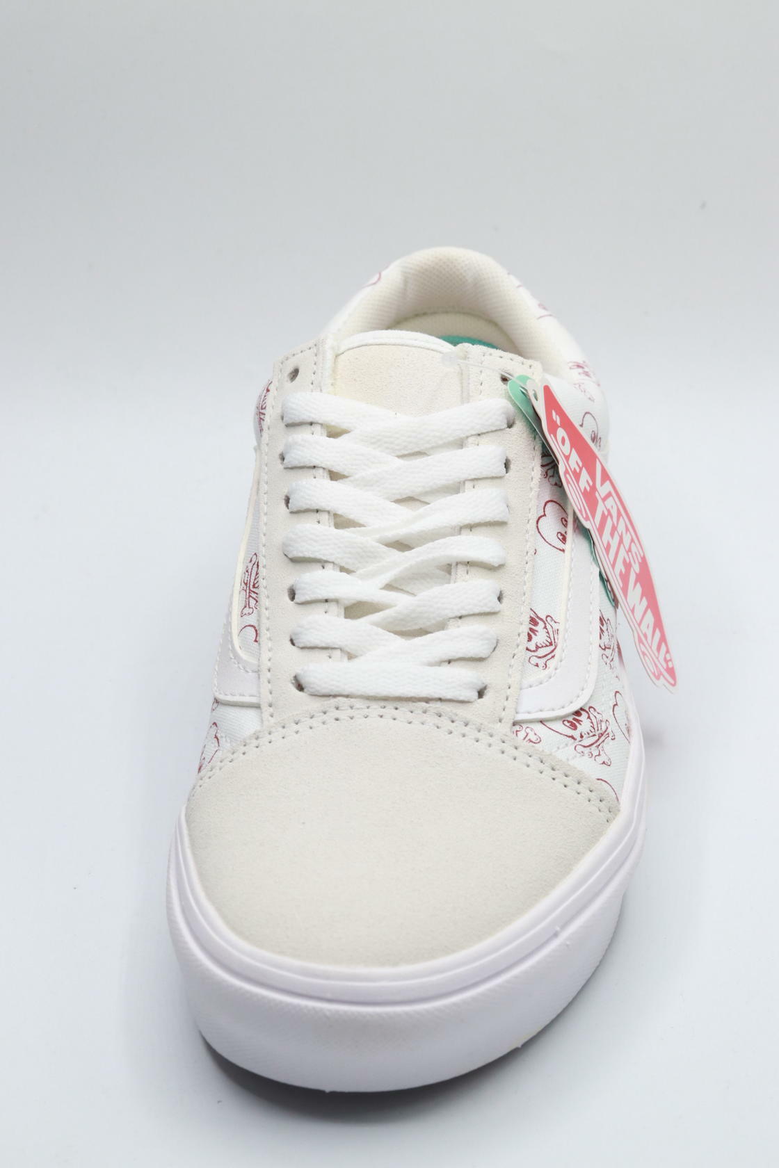 Vans Comfycush Old Skool (Coldhearted) True White/True White Men's 7, Women's 8.5 Medium