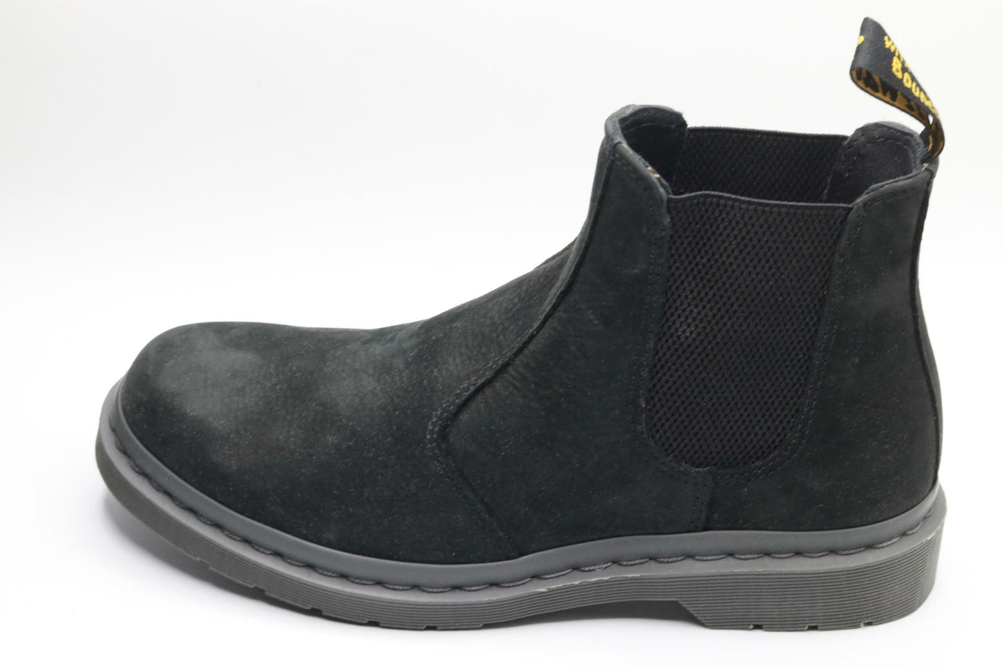 DR. MARTENS Men's Amphibians, Black Milled Nubuck Wp, 11