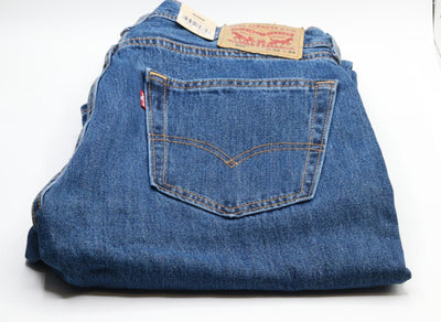 Levi Men's 505 Regular Fit Jeans, Dark Stonewash, 32W X 34L (Shelf Pulls)