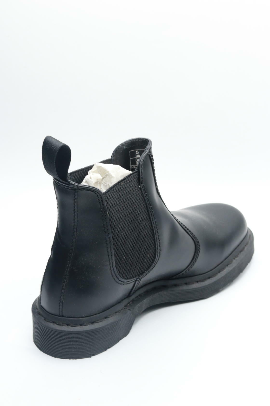 Dr. Martens Unisex 2976 Mono Smooth Leather Chelsea Boot, Black, 7 Women/6 Men Shelf Pull