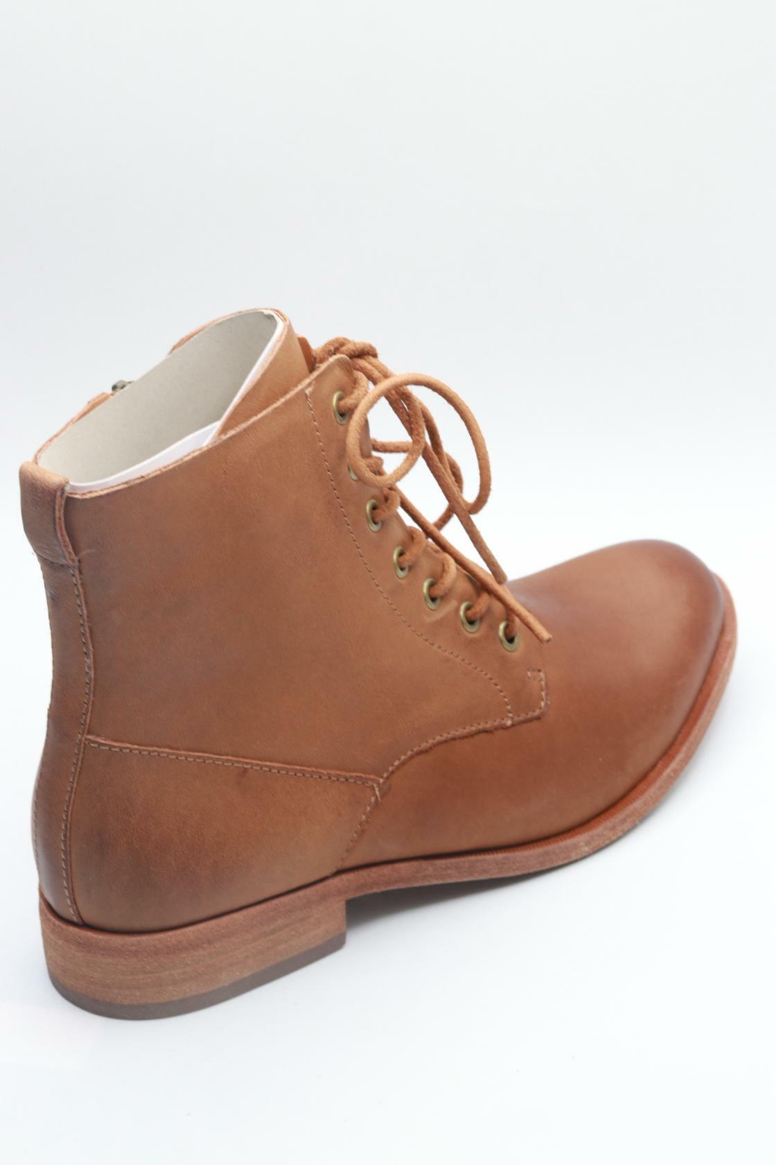 KORK-EASE Violeta Brown (Terra) Full Grain 7 M