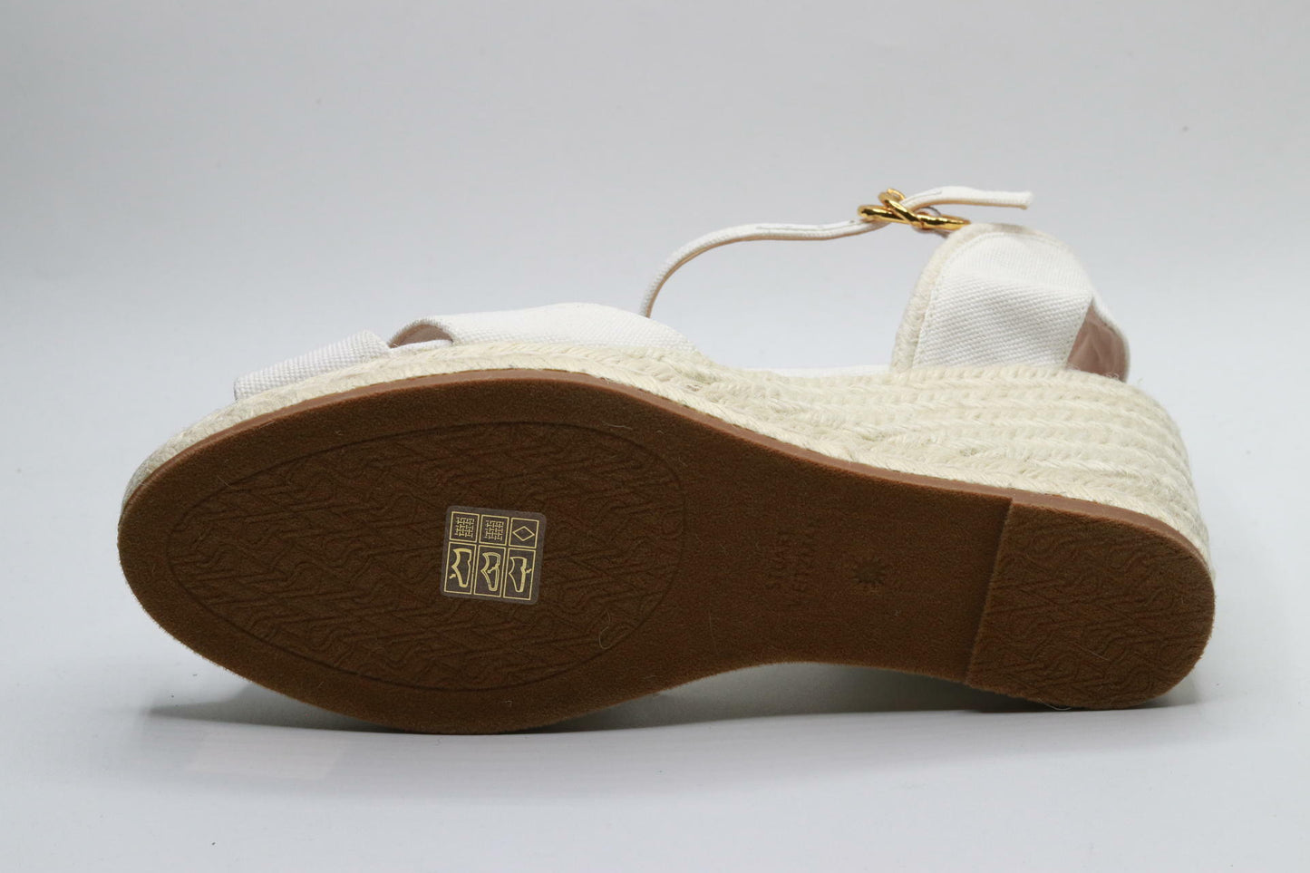 Stuart Weitzman Mirela Cream 9 C