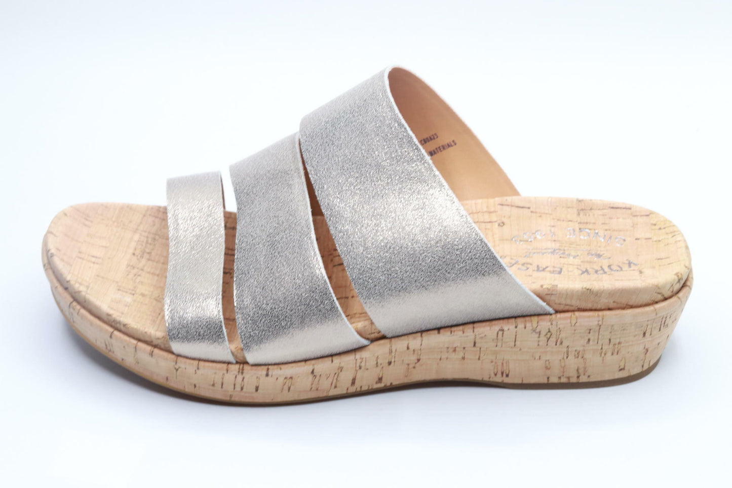 KORK-EASE Women's Menzie Sandal, Gold, Size 9 M US