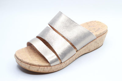 KORK-EASE Women's Menzie Sandal, Gold, Size 9 M US