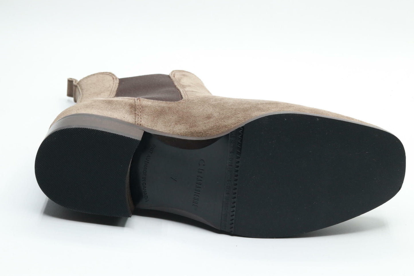 La Canadienne Siena Stone Oiled Suede 7 M (B) Womens