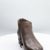 Trotters Women's Major Embossed Ankle Boot, Grey, 6 Wide