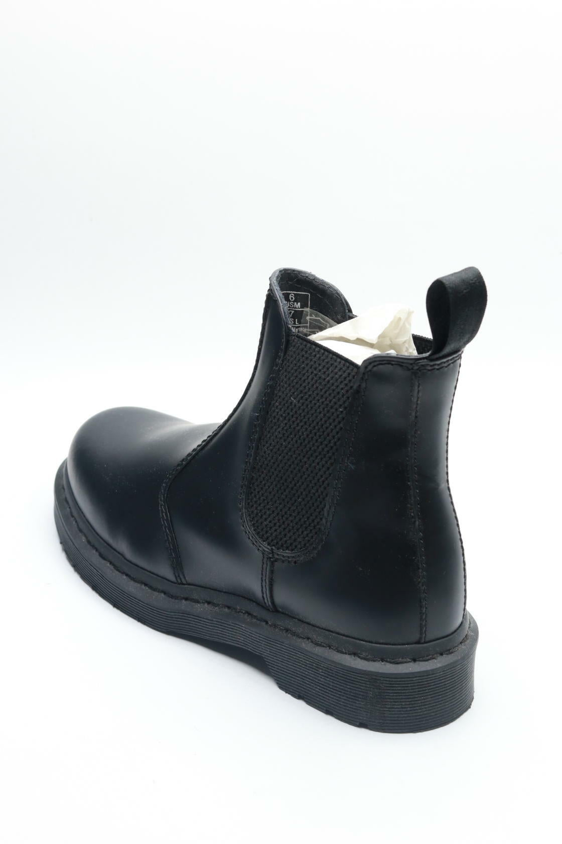 Dr. Martens Unisex 2976 Mono Smooth Leather Chelsea Boot, Black, 7 Women/6 Men Shelf Pull