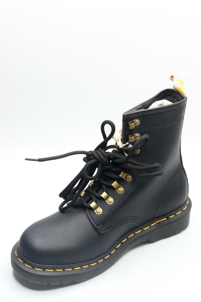 Dr. Martens Vegan 1460 HDW Ankle Boots Men's 5, Women's 6)
