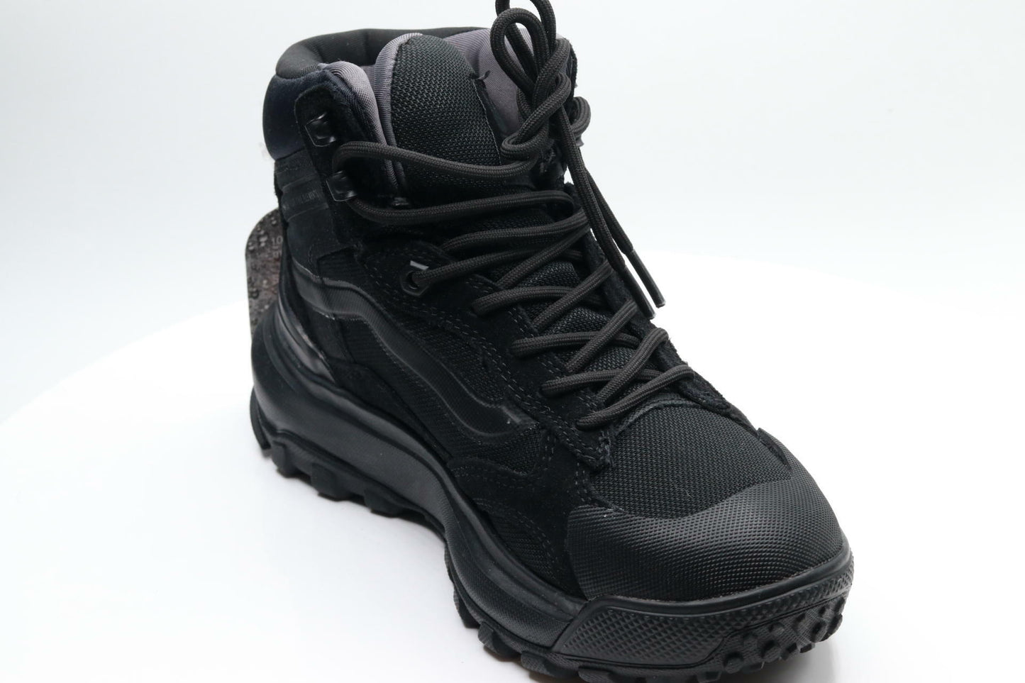 Vans Unisex U MTE Crestline Waterproof Hiking Shoe, Black/Black, 3.5 US Men
