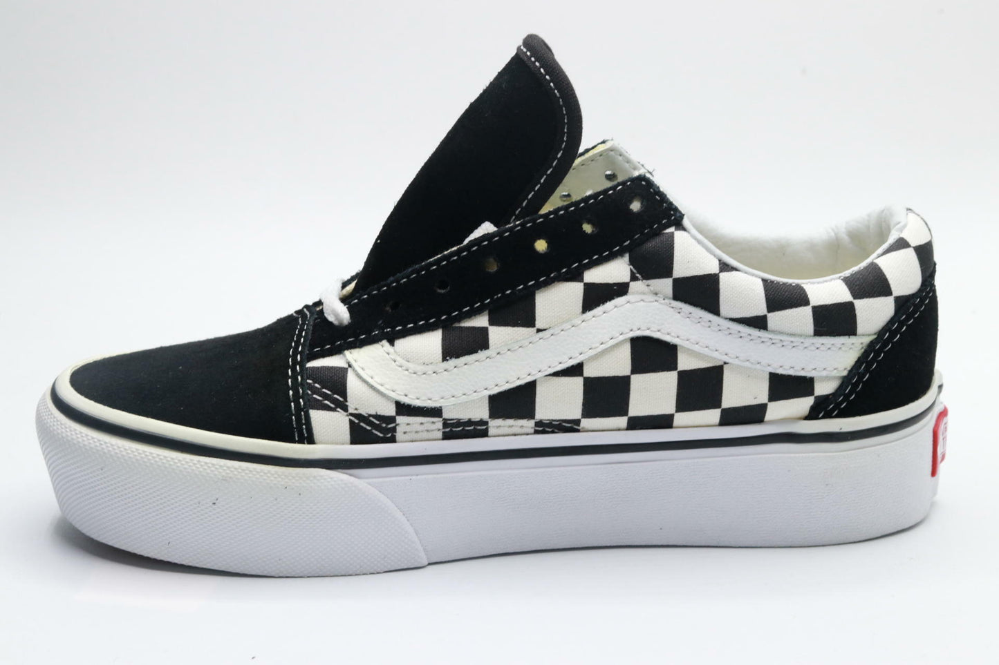 Womens 5.5 Old Skool Checkerboard Platform Trainers Black/True White