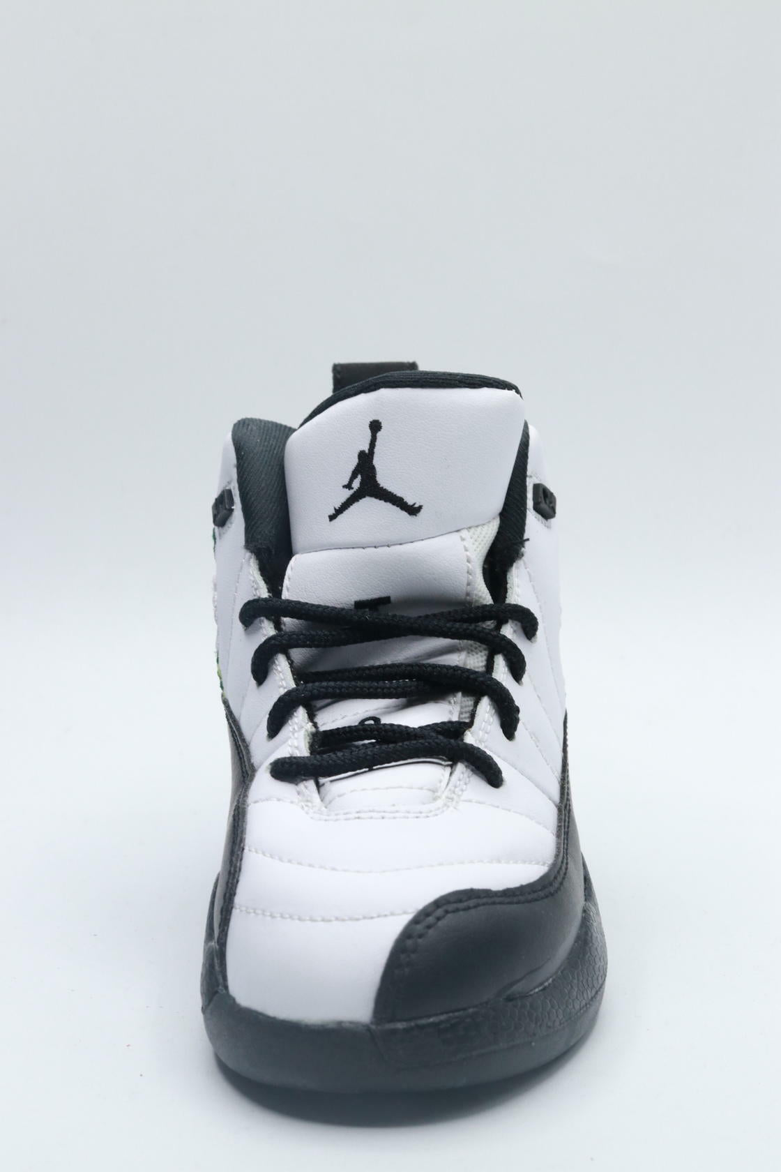 Jordan 12 Retro White/Black/Green/Lavender Mist 12C  Little Kid M
