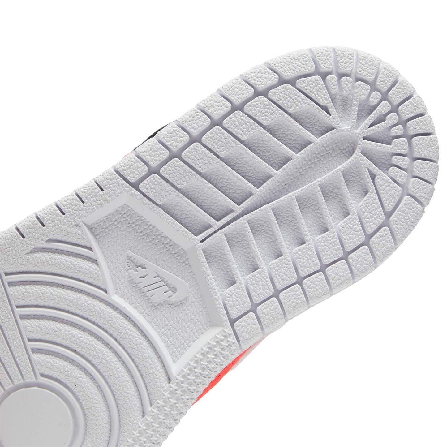 Jordan Baby Boy's 1 Mid SE (Infant/Toddler) Black/White/Infrared 23 4 Toddler M