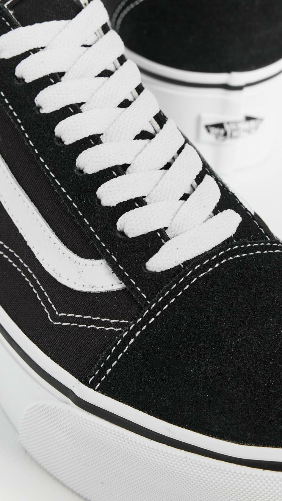 Vans UA Old Skool Stackforms, Black/True White, 11.5 US Women/10 US Men