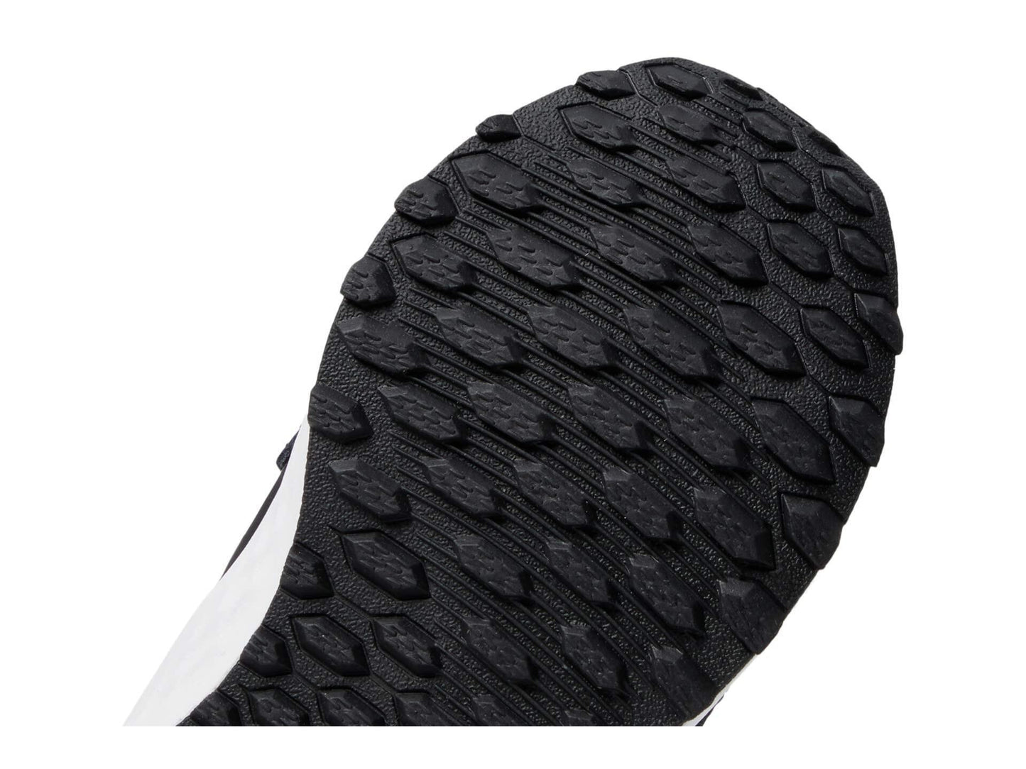New Balance Kids Fresh Foam 650 V1 Bungee Lace with Top Strap Running Shoe, Black/Metallic Silver/White, 8 M Toddler (1-4 Years)