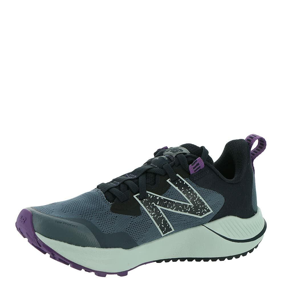 New Balance Women's Nitrel V4 Trail Running Shoe Silver Pine/Celadon 9 W US