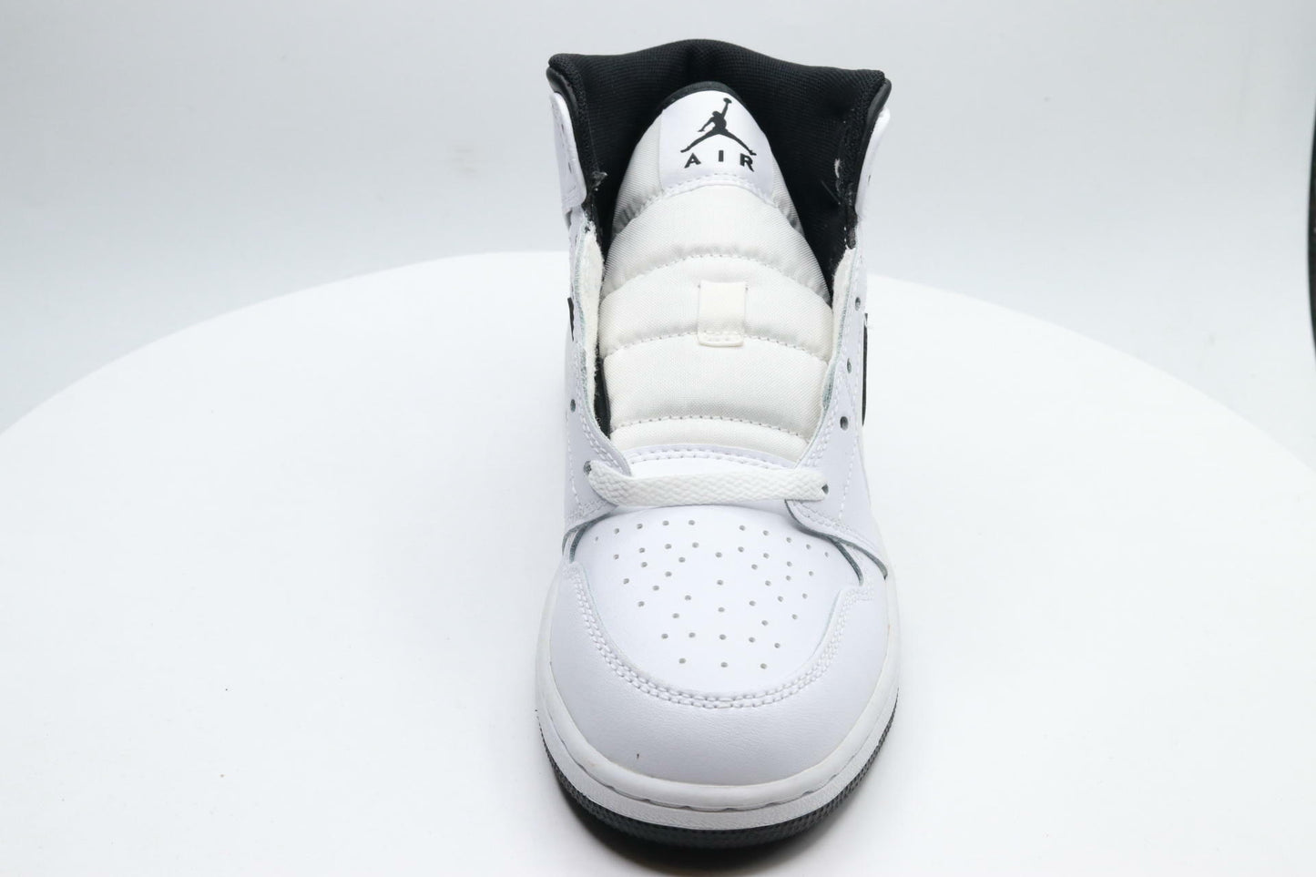 NIKE Air Jordan 1 Mid Big Kids' Shoes (DQ8423-132, White/Black-White-Black) Size 5