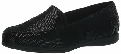 Trotters Women's Deanna Loafer