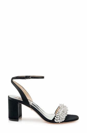 Badgley Mischka Clara Soft White 13 M