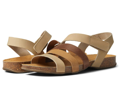 Eric Michael Carla Beige 38 (US Women's 7.5-8) M (B)