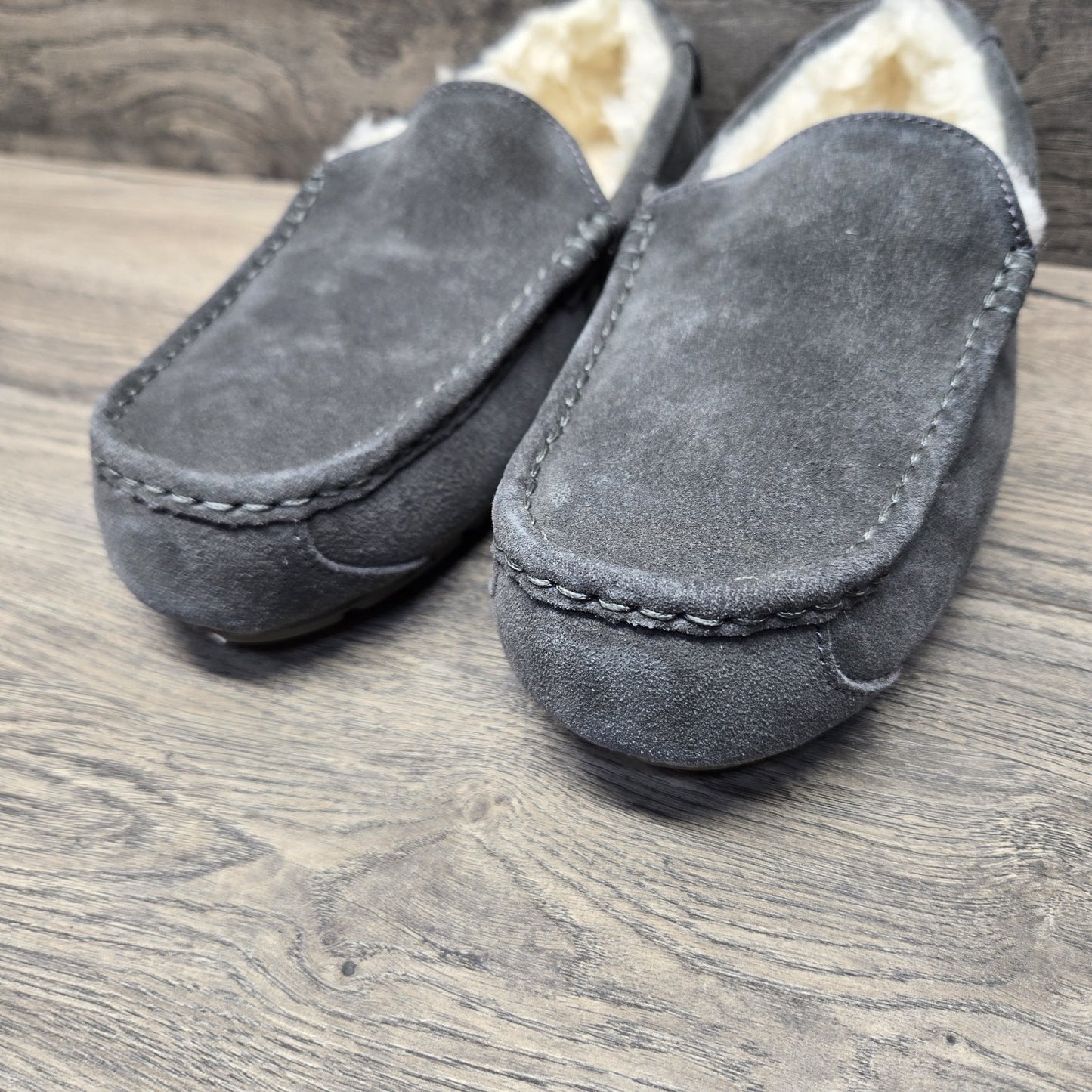Koolaburra by UGG mens Tipton Slipper, Stone Grey, 8 US